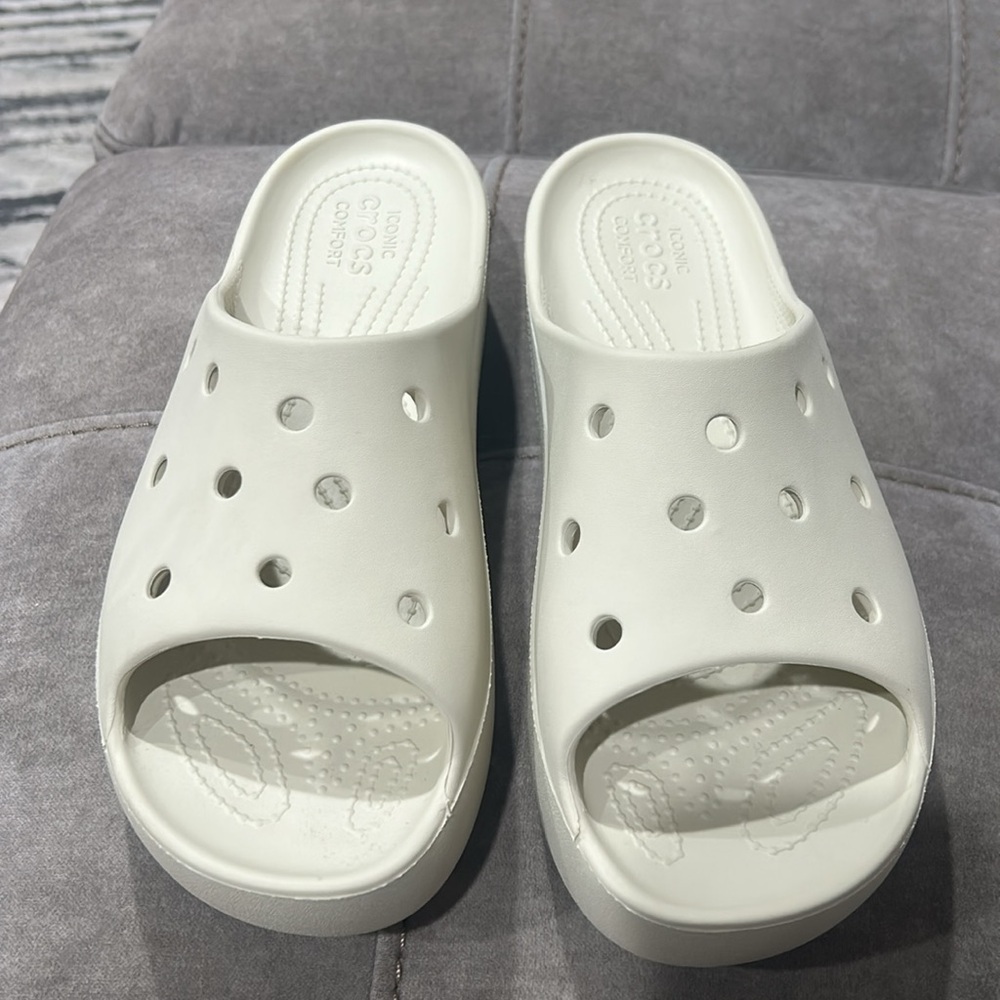 Crocs Classic Platform Slide Sandal Color Bone Women's new size 9 - Picture 4 of 8